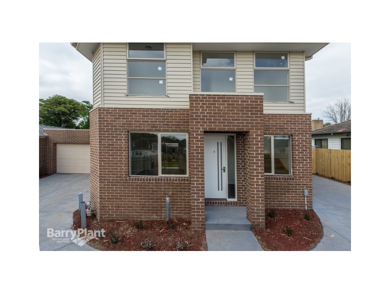 2/15 Elray Avenue, Dandenong VIC 3175