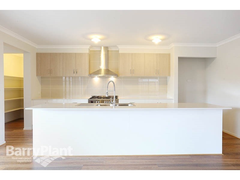 13 Ascot Place, Keysborough VIC 3173
