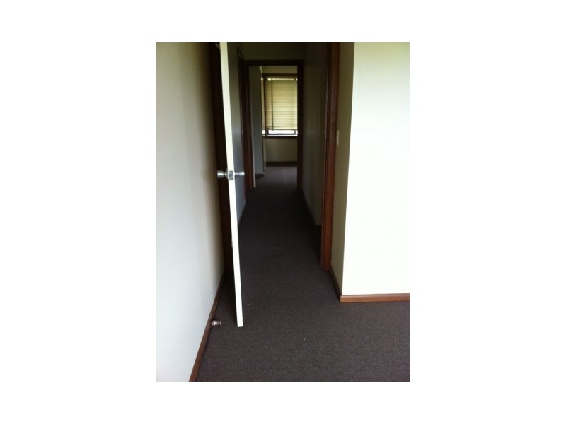 2/3 Jessie Street, Noble Park VIC 3174