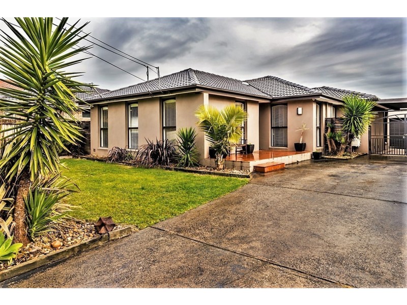 8 Lantana Court, Dandenong North VIC 3175