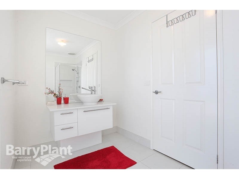 1 Trebilco Avenue, Keysborough VIC 3173