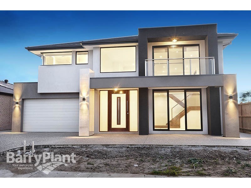 27 Trebilco Avenue, Keysborough VIC 3173