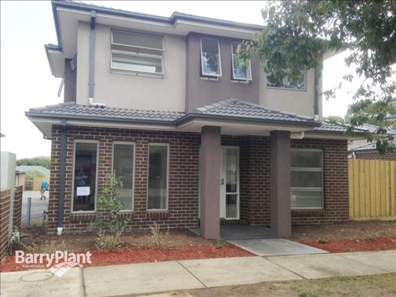 2/58 Nockolds Crescent, Noble Park VIC 3174