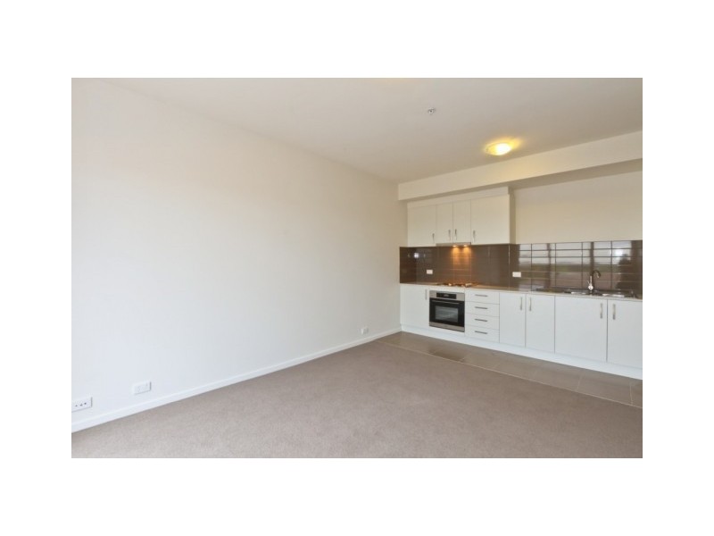 22/3 Close Ave, Dandenong VIC 3175