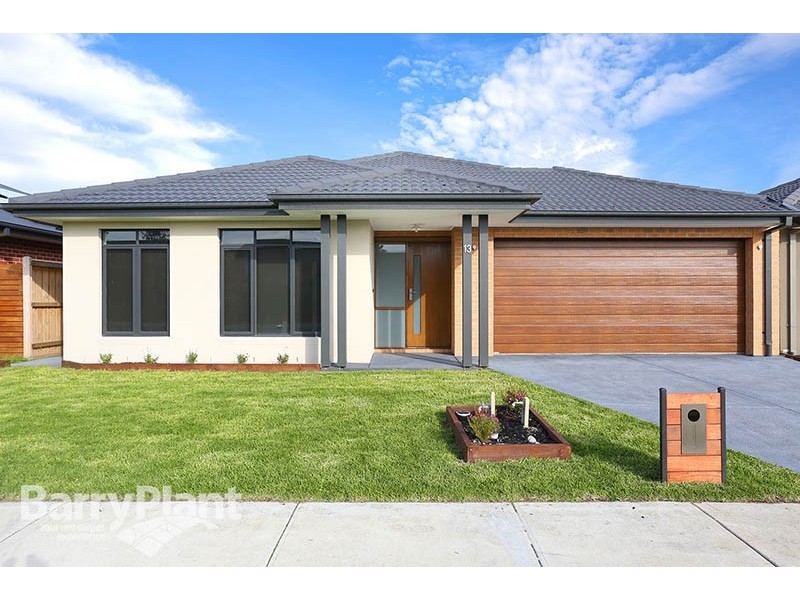 13 Ascot Place, Keysborough VIC 3173