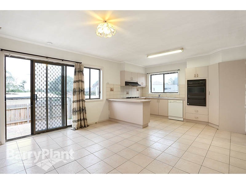 5 Springfield Court, Noble Park North VIC 3174