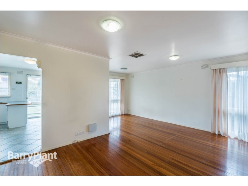 9 Balgowlah Ave, Keysborough VIC 3173