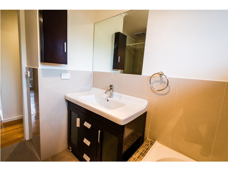 3/33-35 Hillside Street, Springvale VIC 3171