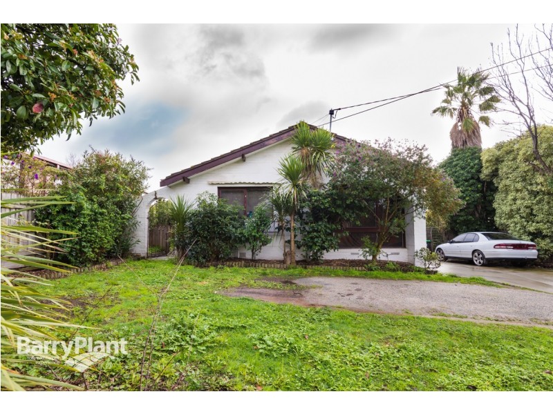 27 Justin Drive, Noble Park North VIC 3174