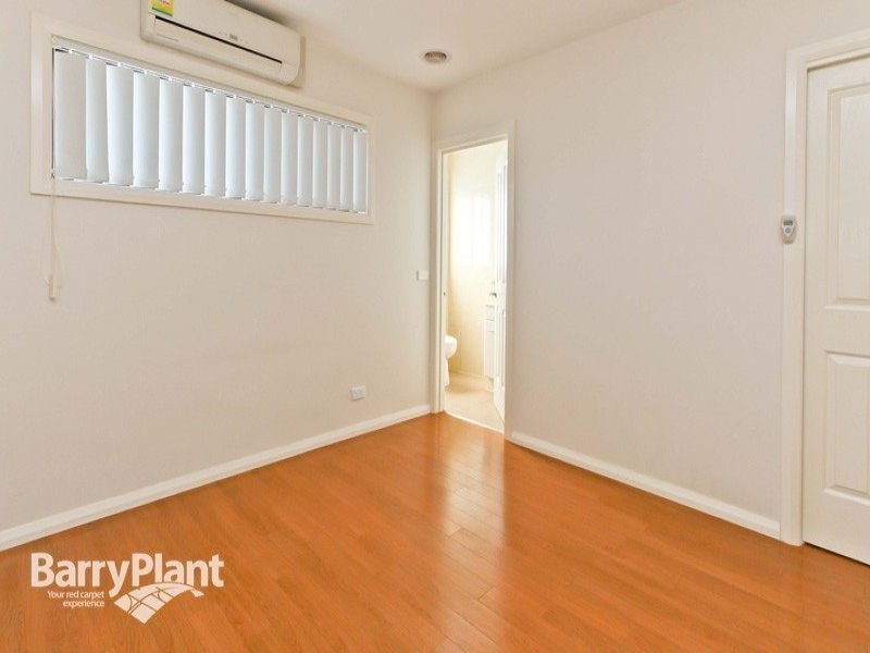 1/7 Dunearn Road, Dandenong North VIC 3175