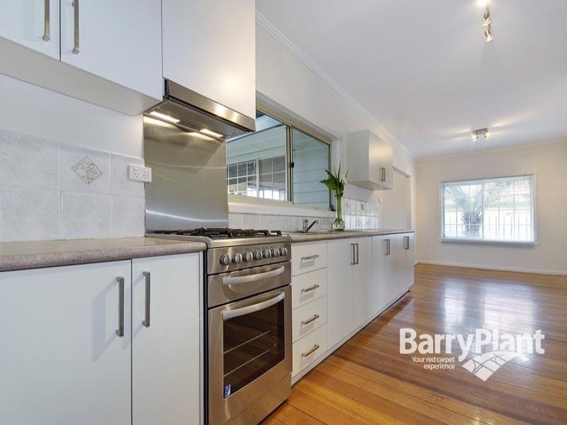 5 Larbert Rd, Noble Park VIC 3174
