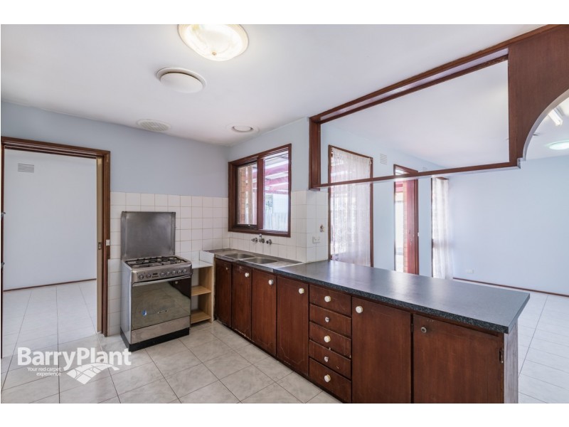 28 Hillcrest Grove, Springvale VIC 3171