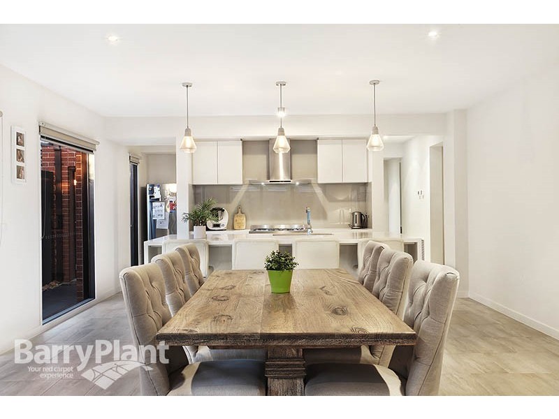 17 Kotiko Road, Keysborough VIC 3173