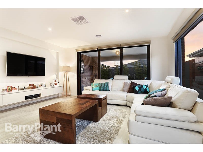 17 Kotiko Road, Keysborough VIC 3173