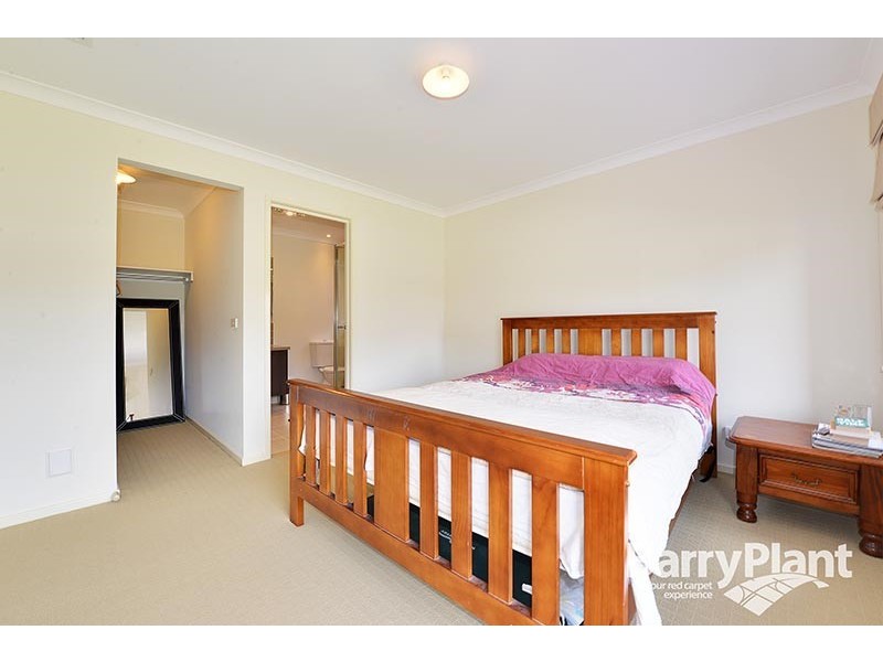 23 Fairthorne Street, Keysborough VIC 3173