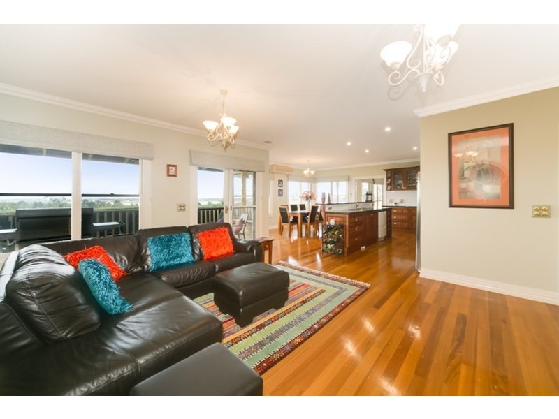 45 Petty Road, Bunyip VIC 3815