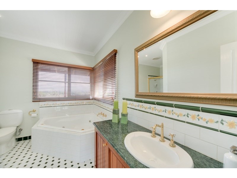 45 Petty Road, Bunyip VIC 3815