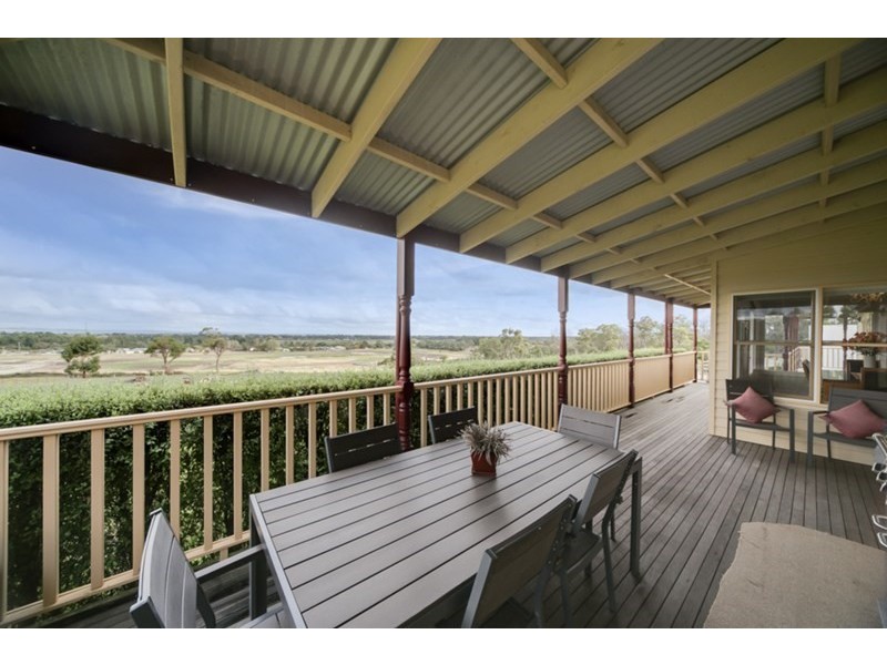 45 Petty Road, Bunyip VIC 3815