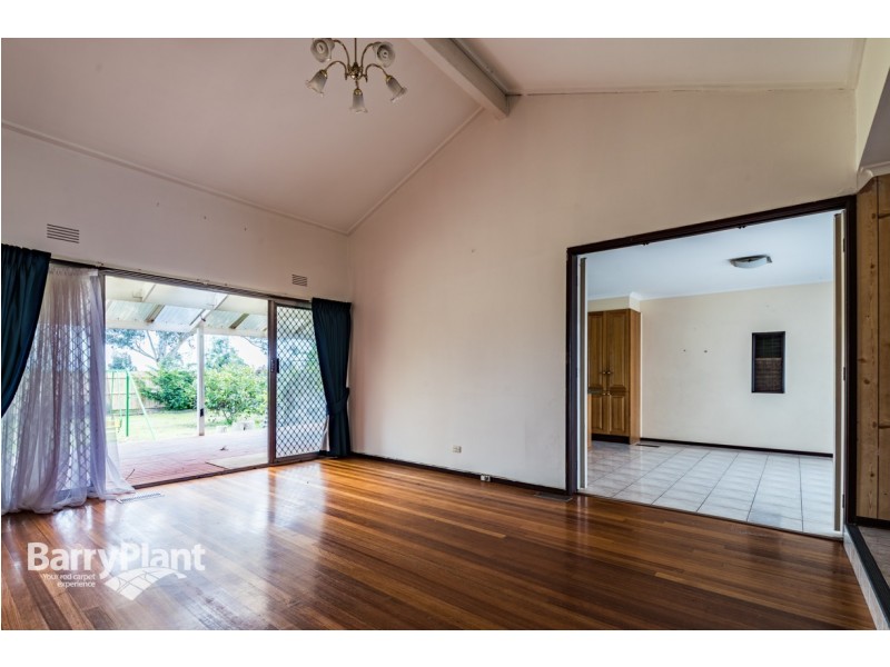 11 Baird Street, Mulgrave VIC 3170
