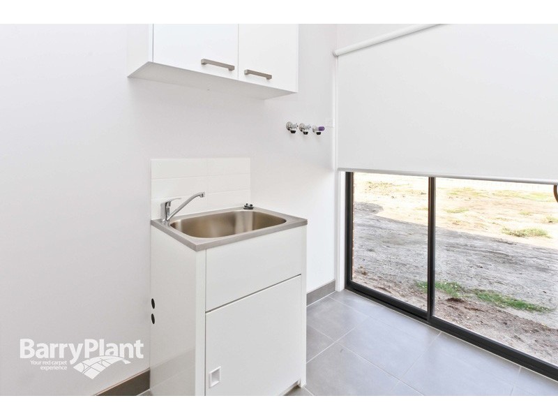 44 Redbrush Drive, Keysborough VIC 3173