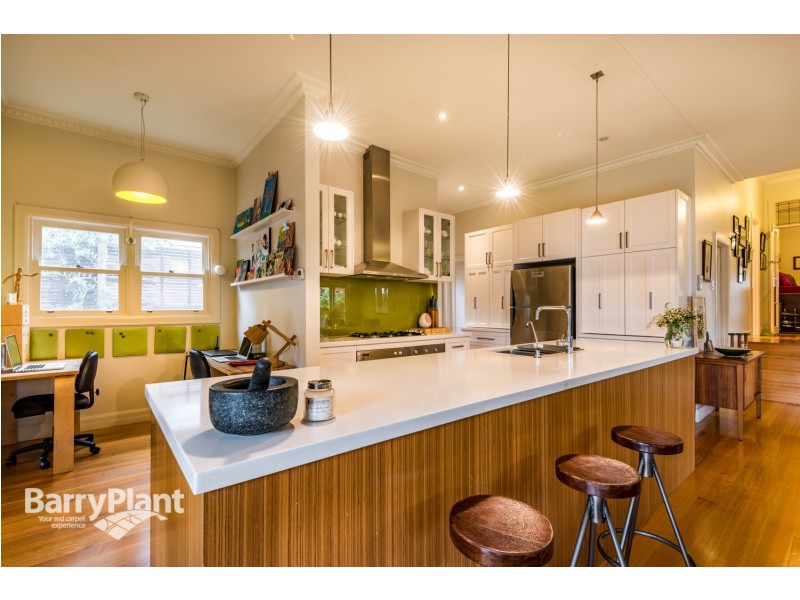 15 Latrobe Street, Box Hill South VIC 3128