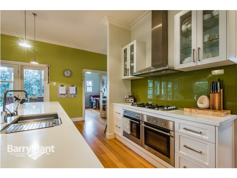 15 Latrobe Street, Box Hill South VIC 3128