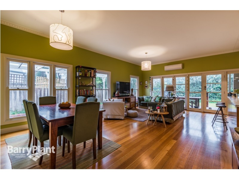 15 Latrobe Street, Box Hill South VIC 3128