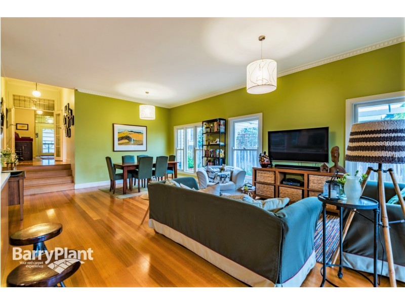 15 Latrobe Street, Box Hill South VIC 3128