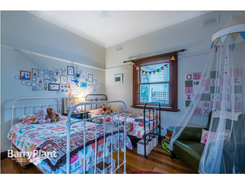 15 Latrobe Street, Box Hill South VIC 3128