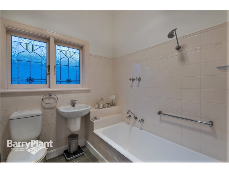 15 Latrobe Street, Box Hill South VIC 3128