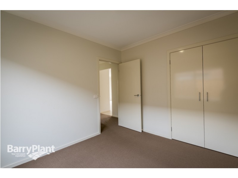 11 Glenfern Street, Keysborough VIC 3173