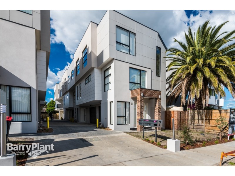 10/7 McFarlane Street, Dandenong VIC 3175