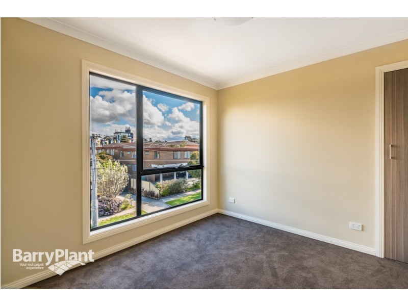 10/7 McFarlane Street, Dandenong VIC 3175