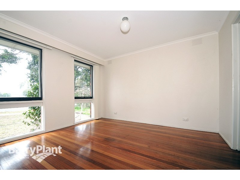 14 David Collins Drive, Endeavour Hills VIC 3802