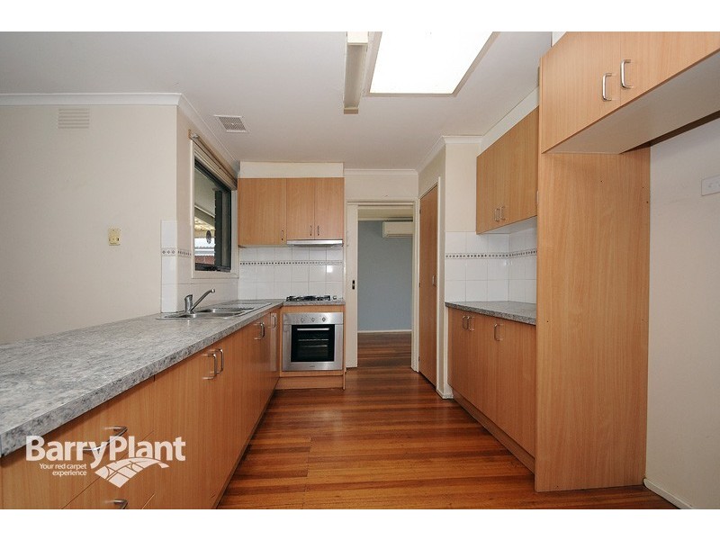 14 David Collins Drive, Endeavour Hills VIC 3802