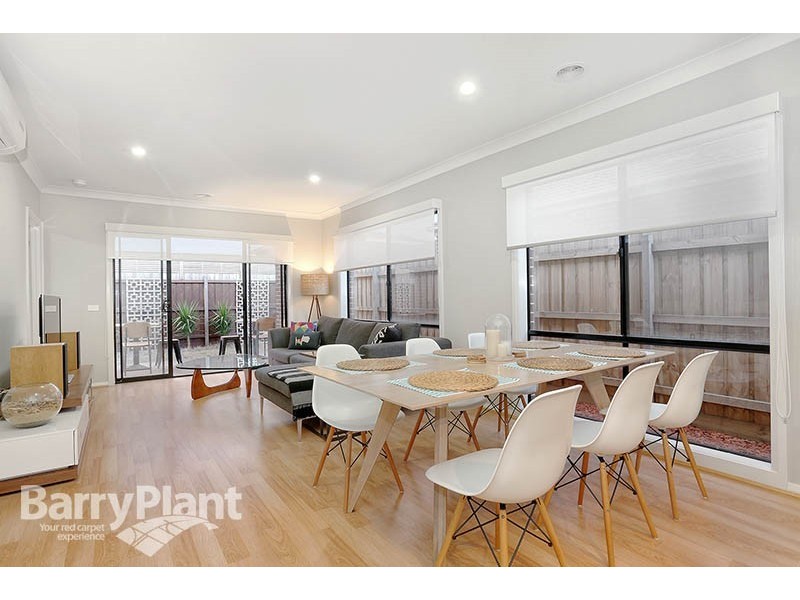 8 Tulip Way, Keysborough VIC 3173