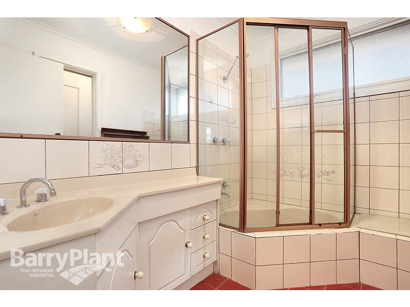 16 Bakers Road, Dandenong North VIC 3175