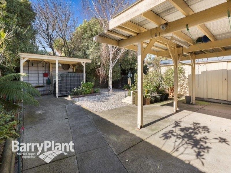 49 Kingsclere Avenue, Keysborough VIC 3173