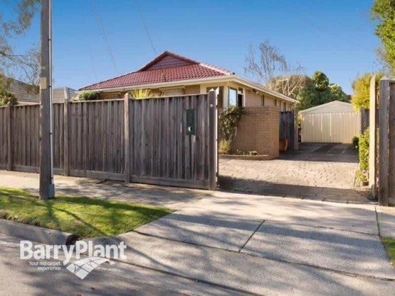 49 Kingsclere Avenue, Keysborough VIC 3173