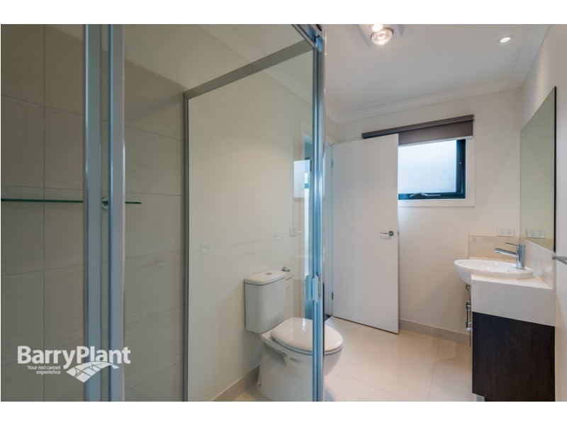 4/13 Wall Street, Noble Park VIC 3174