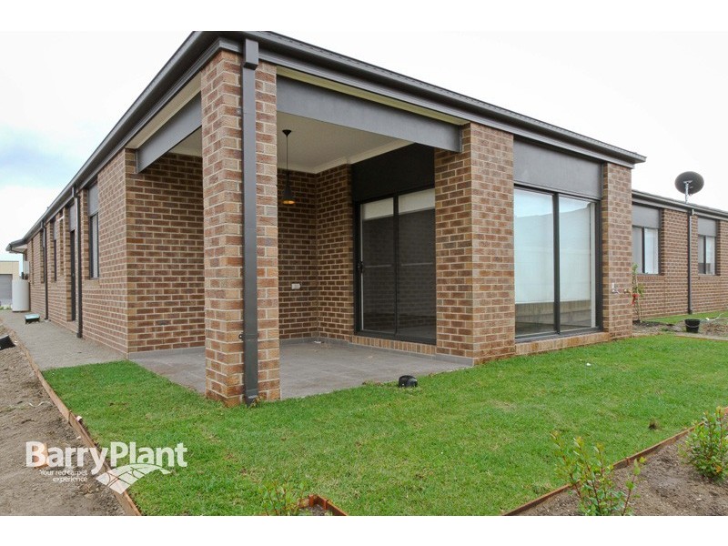 44 Redbrush Drive, Keysborough VIC 3173