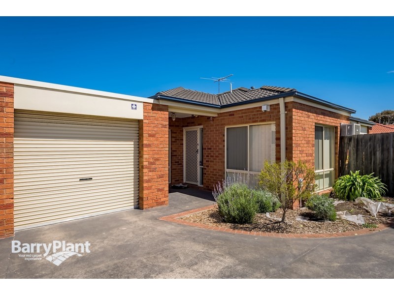 2/3 Cush Place, Hampton Park VIC 3976