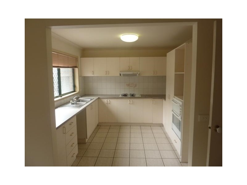 10 Botanica Way, Keysborough VIC 3173