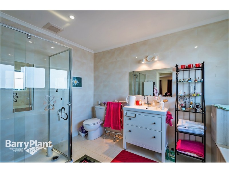 34 Maxfield Road, Keysborough VIC 3173