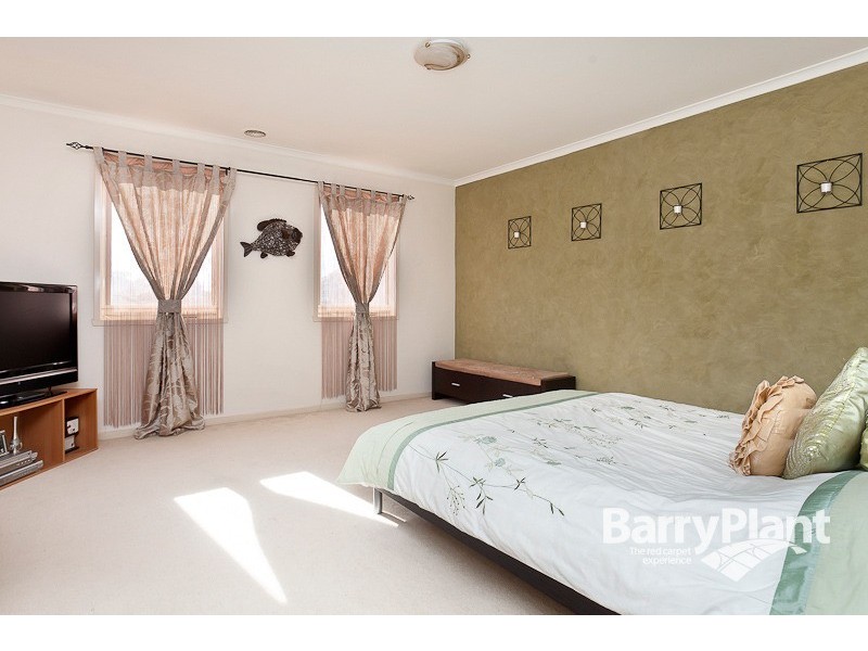 10 Tundra Way, Keysborough VIC 3173