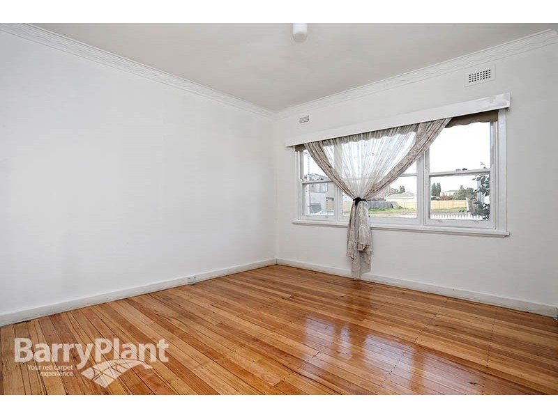 1 Kirk Street, Noble Park VIC 3174