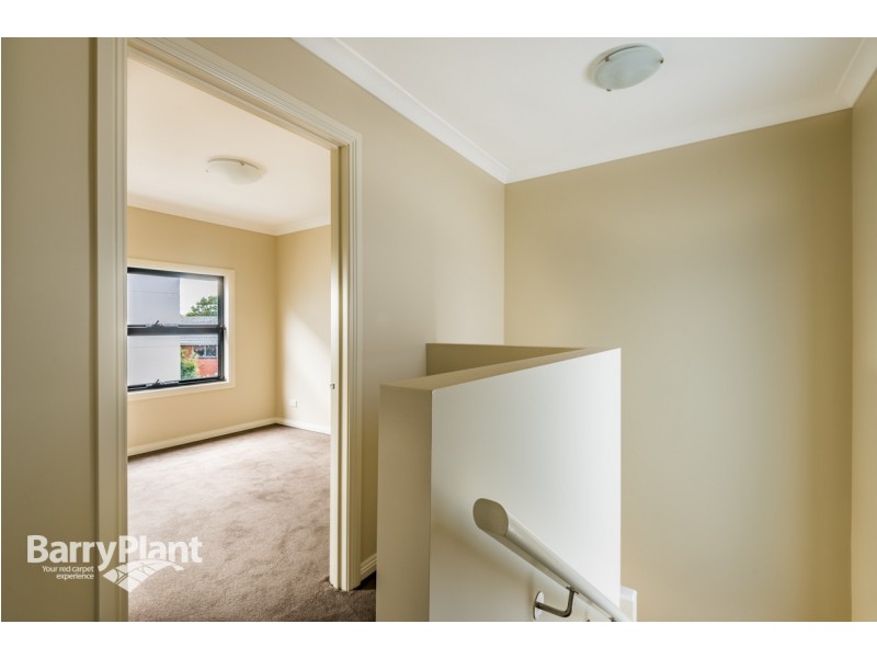 2/7 McFarlane Crescent, Dandenong VIC 3175