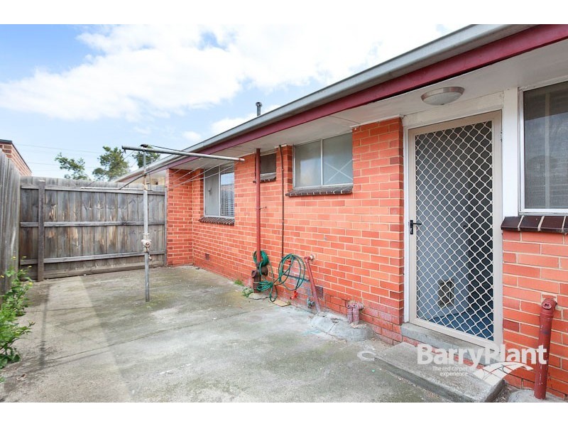 2/23 Fintonia Road, Noble Park VIC 3174
