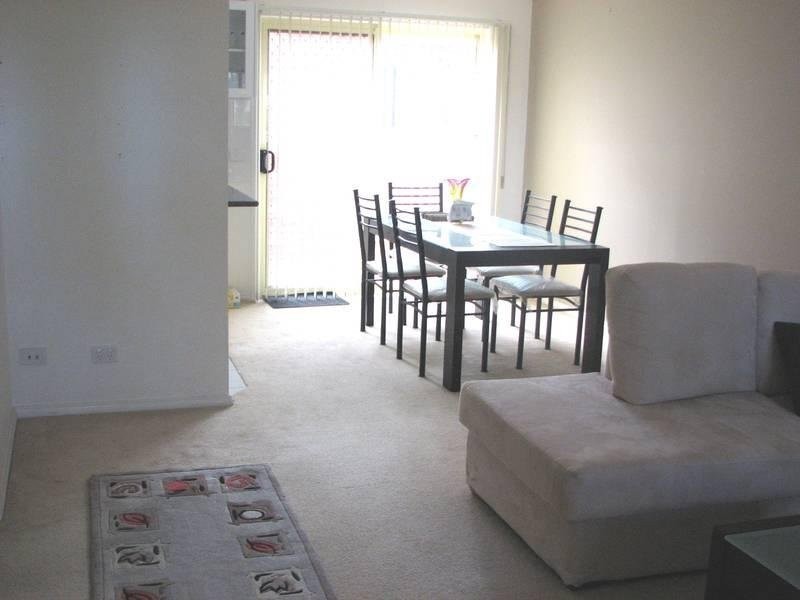 1/5 Kingswood Crescent, Noble Park North VIC 3174