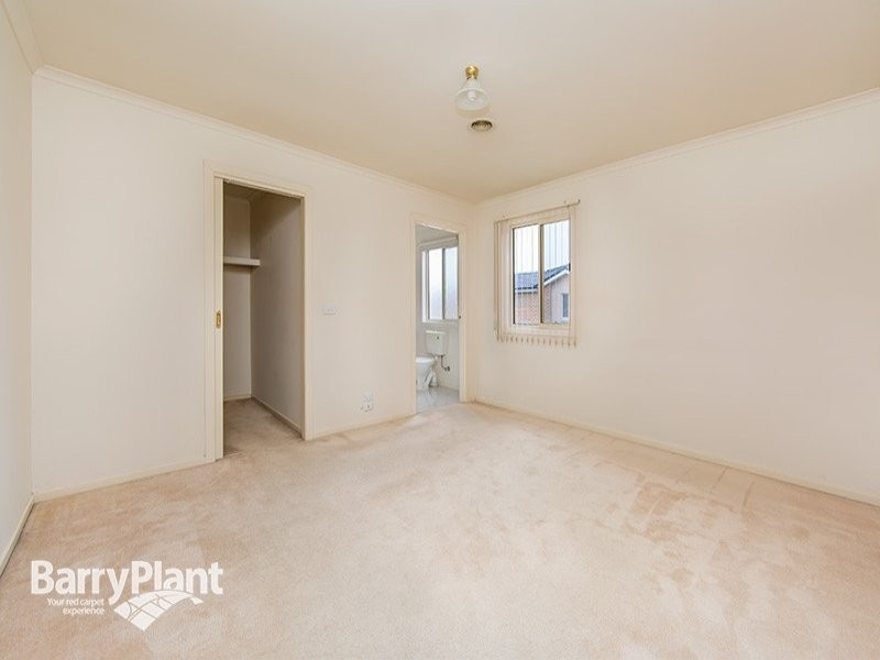 4/21 Graham Michele Place, Keysborough VIC 3173